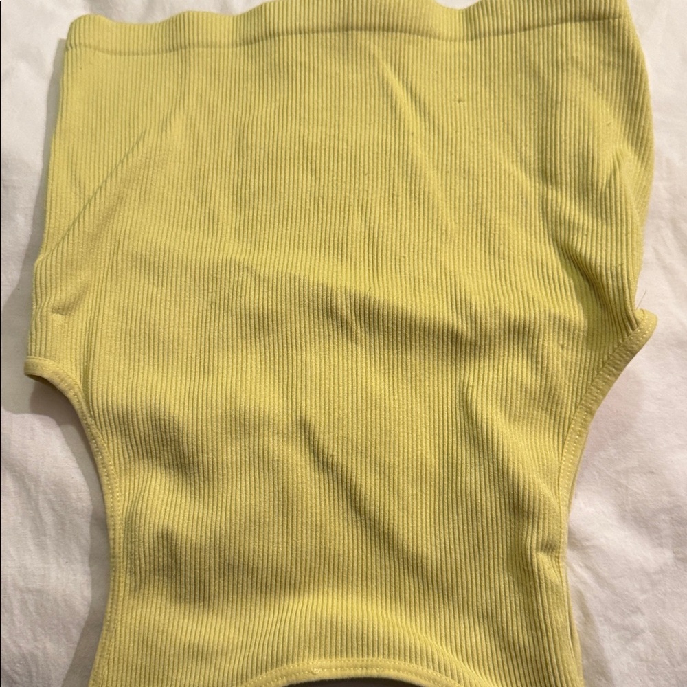 Yellow Ribbed Tank Top - Picture 3 of 3